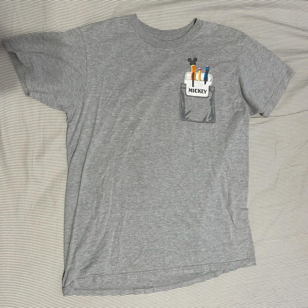 Disney Nerd mickey tshirt size medium